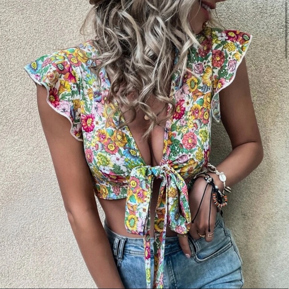 Floral crop top